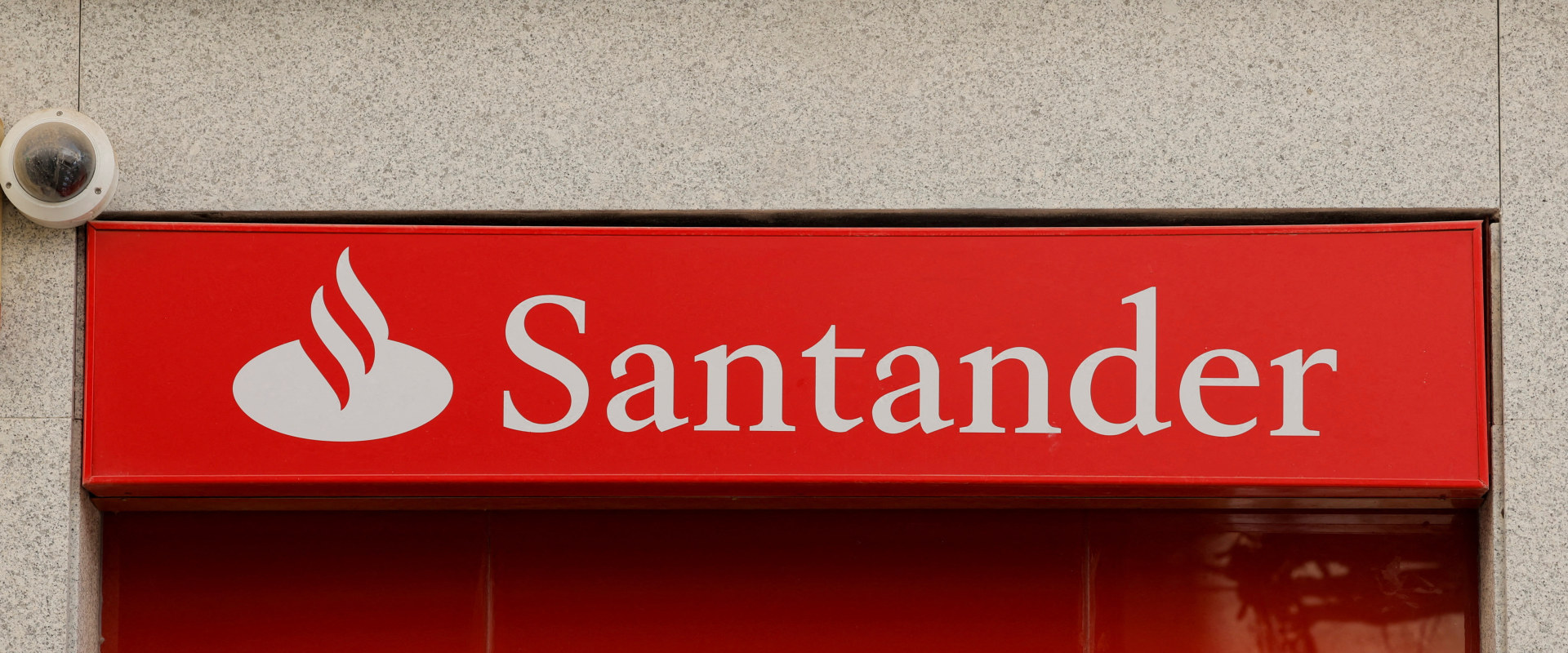 Santander Offset Mortgage Rates: A Comprehensive Overview